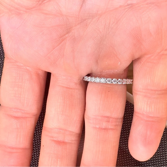 Sparkling 1.1ct Moissanite Eternity Band – Size 6 – Certificate Included - Picture 7 of 11